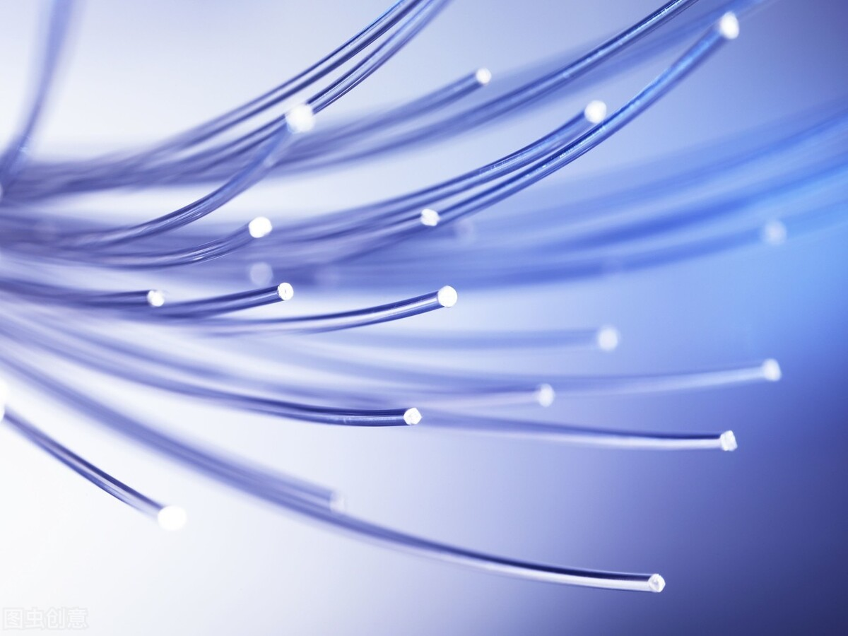 什么是光纤？光纤的原理是什么？你能想象没有光纤通讯的世界么？
