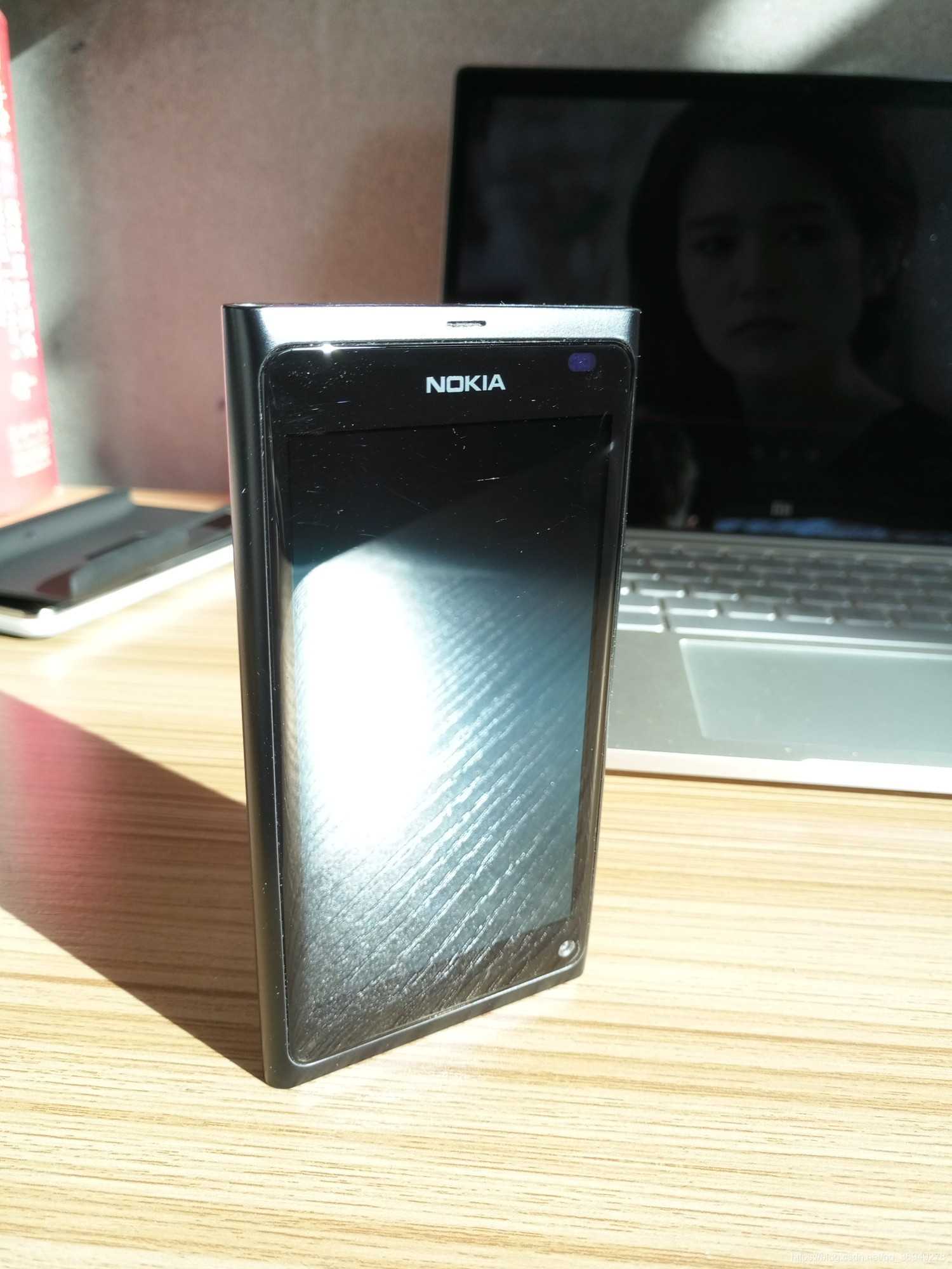 智能手机进化史——全·全面屏时代回看诺基亚N9_诺基亚_03