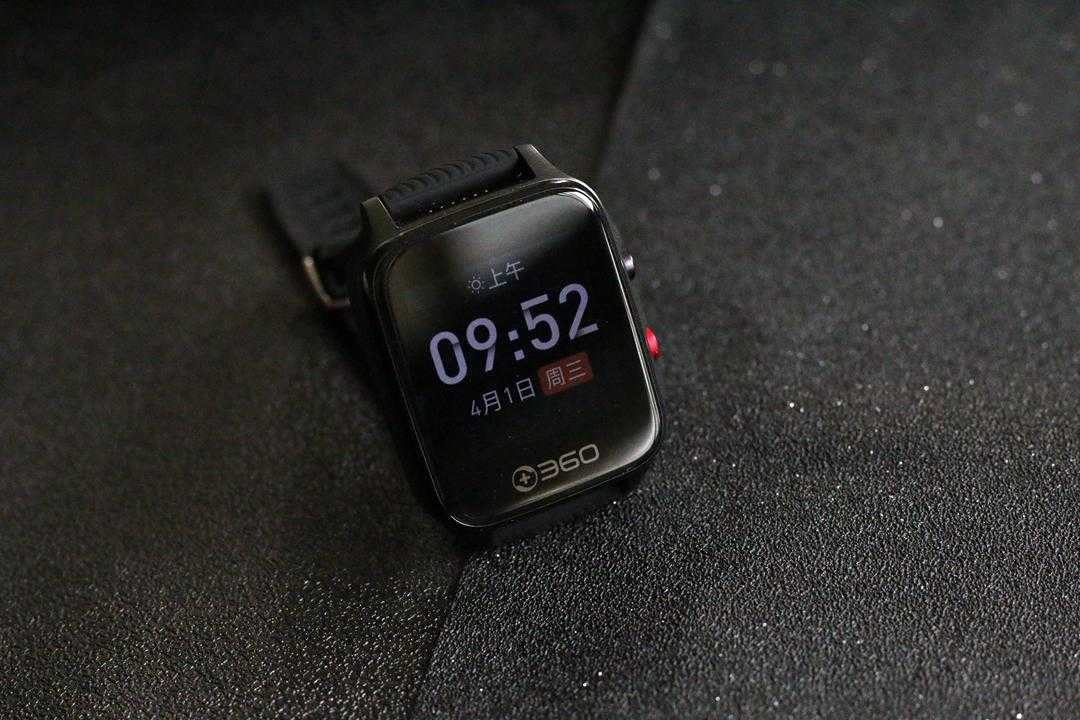 酷似Apple Watch，支持跌倒检测，这款手表专为老年人健康而生「终于解决」