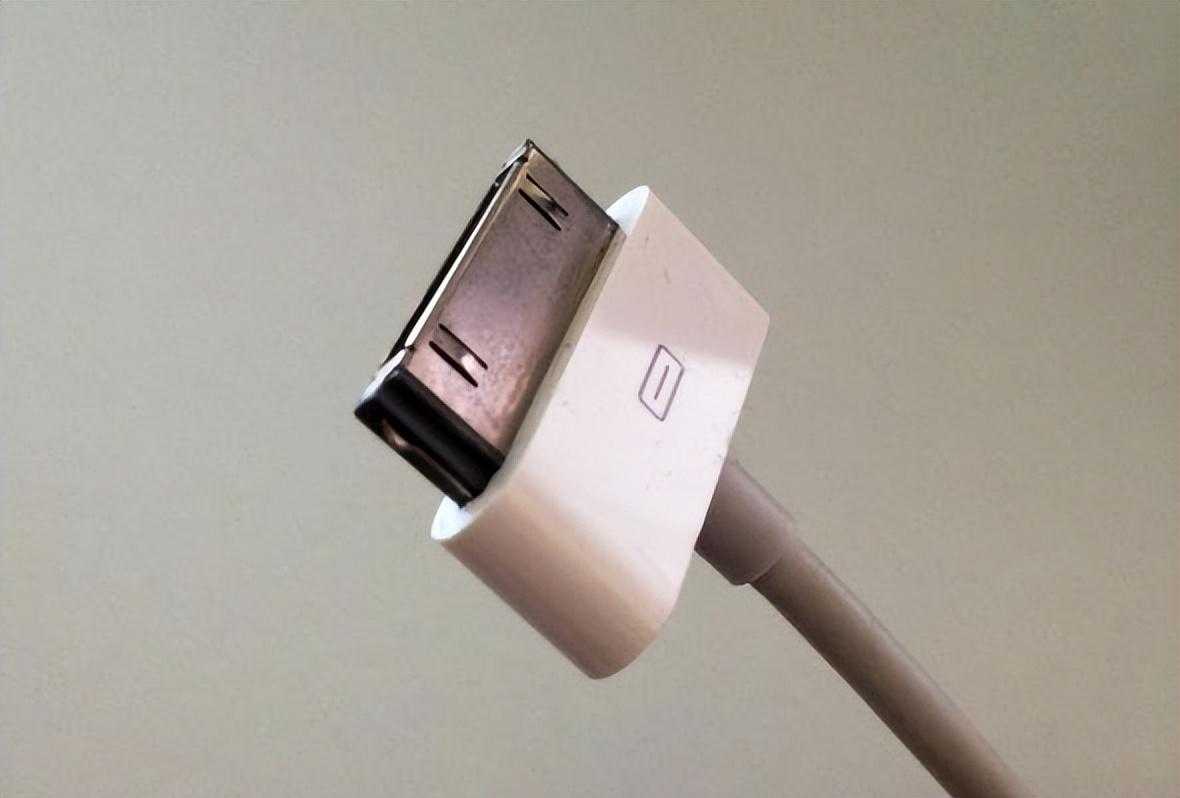 iPhone 15系列用USB-C接口，但其实对使用没有多大影响！[亲测有效]