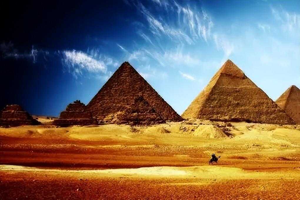 古埃及金字塔内留下的一串数字：142857，其中有何玄机？