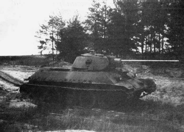 百战老将＆二战经典——T-34系列中型坦克小记 下