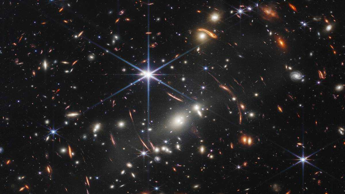 宇宙究竟有多大？半径465亿光年的哈勃体积，只是沧海一粟