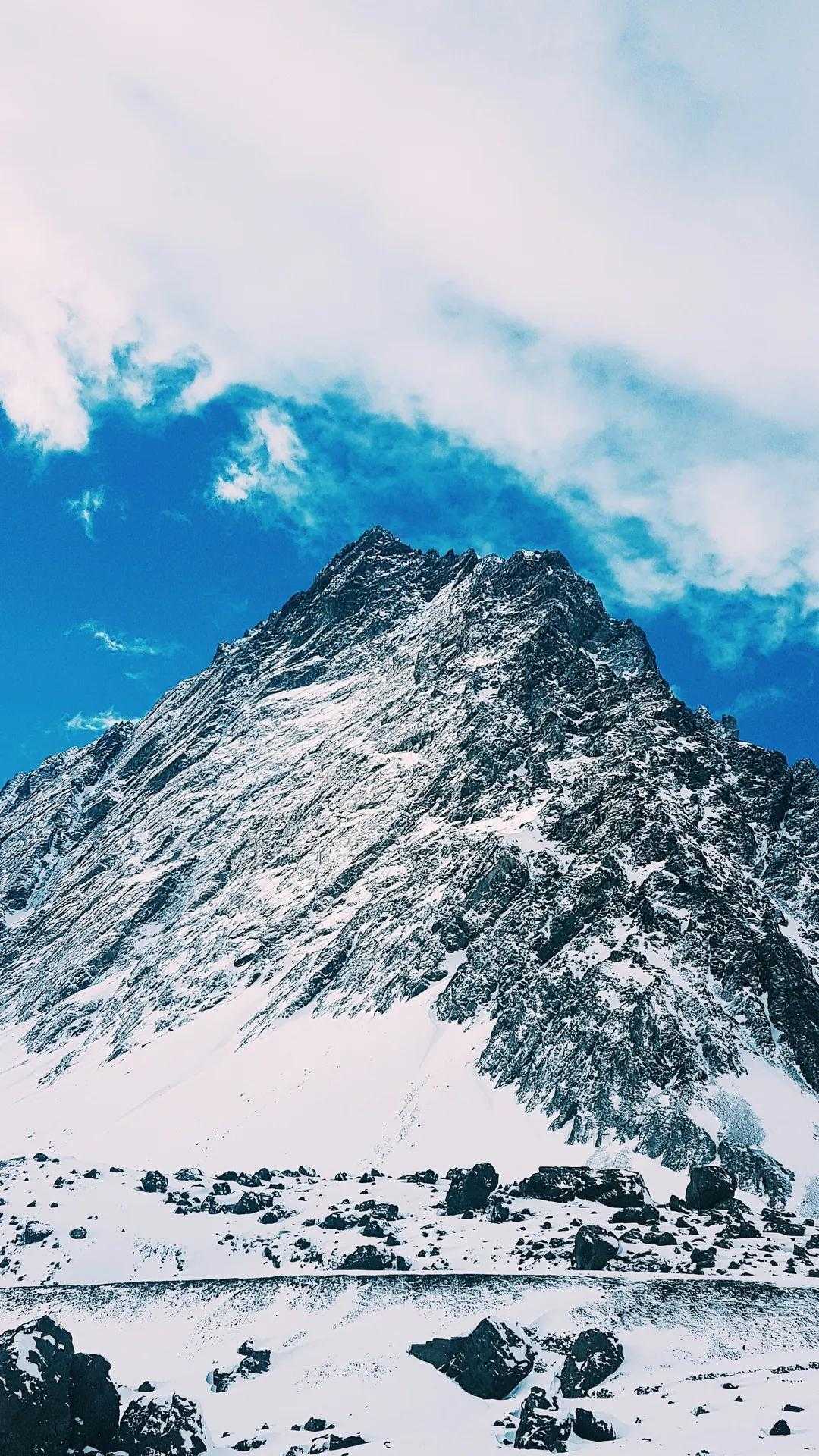 手机超清全面屏壁纸分享230604夏天专用 雪上之巅