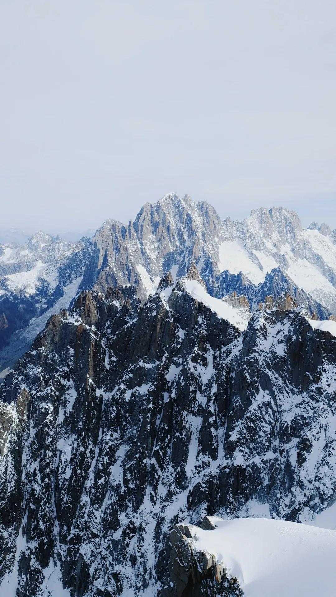 手机超清全面屏壁纸分享230604夏天专用 雪上之巅