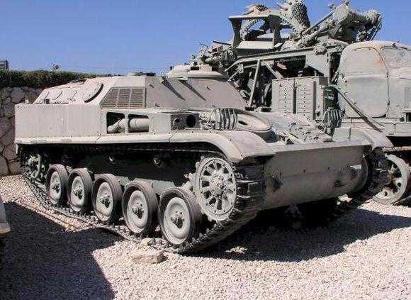 法国AMX步兵战车弱点这么明显，为何还曾大批量生产？